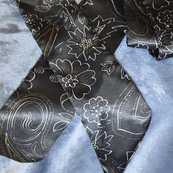 Brown Floral and Paisley Sateen Wrap Belt/Sash - Picture 3 of 7